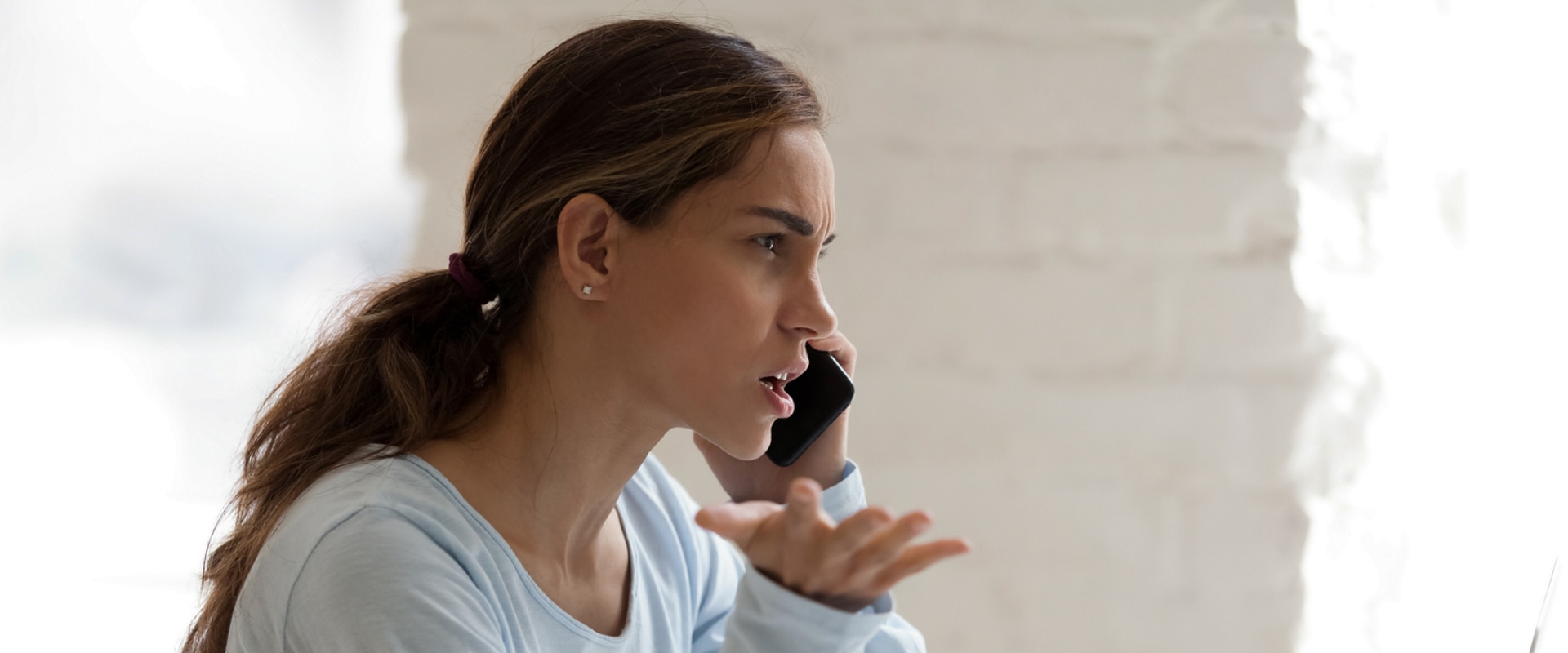 Counteracting Negative Reviews with Positive Content